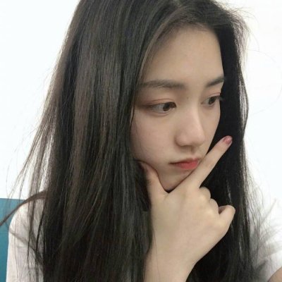 大学女教师床上授课成网红